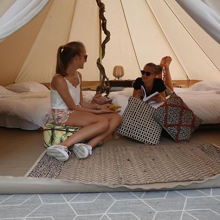 Glamping Du Moulin Hotel Bastogne Luaran gambar